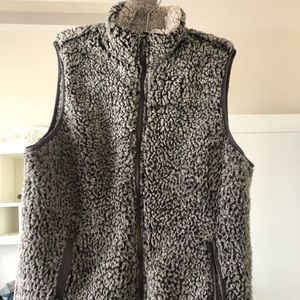 Thread & Supply Gray Sherpa Vest